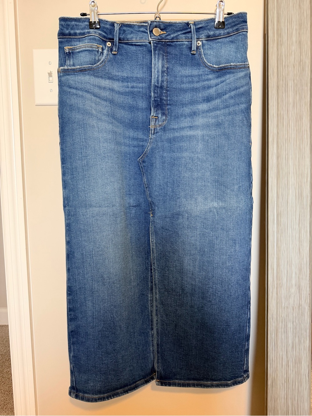 Good American Straight Men's Denim Jeans in Blue Wash